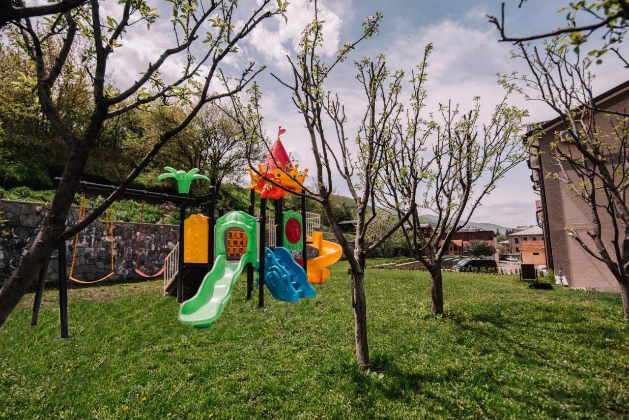Laguna Hotel Vanadzor Exteriér fotografie